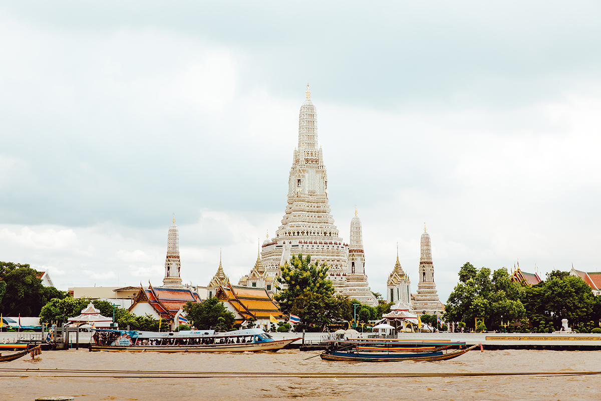 去泰国旅游手机怎么上网?