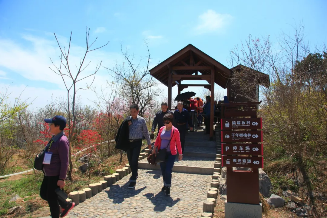 爱情圣地——青龙峡,即日迎来首批福建专列千人旅行团