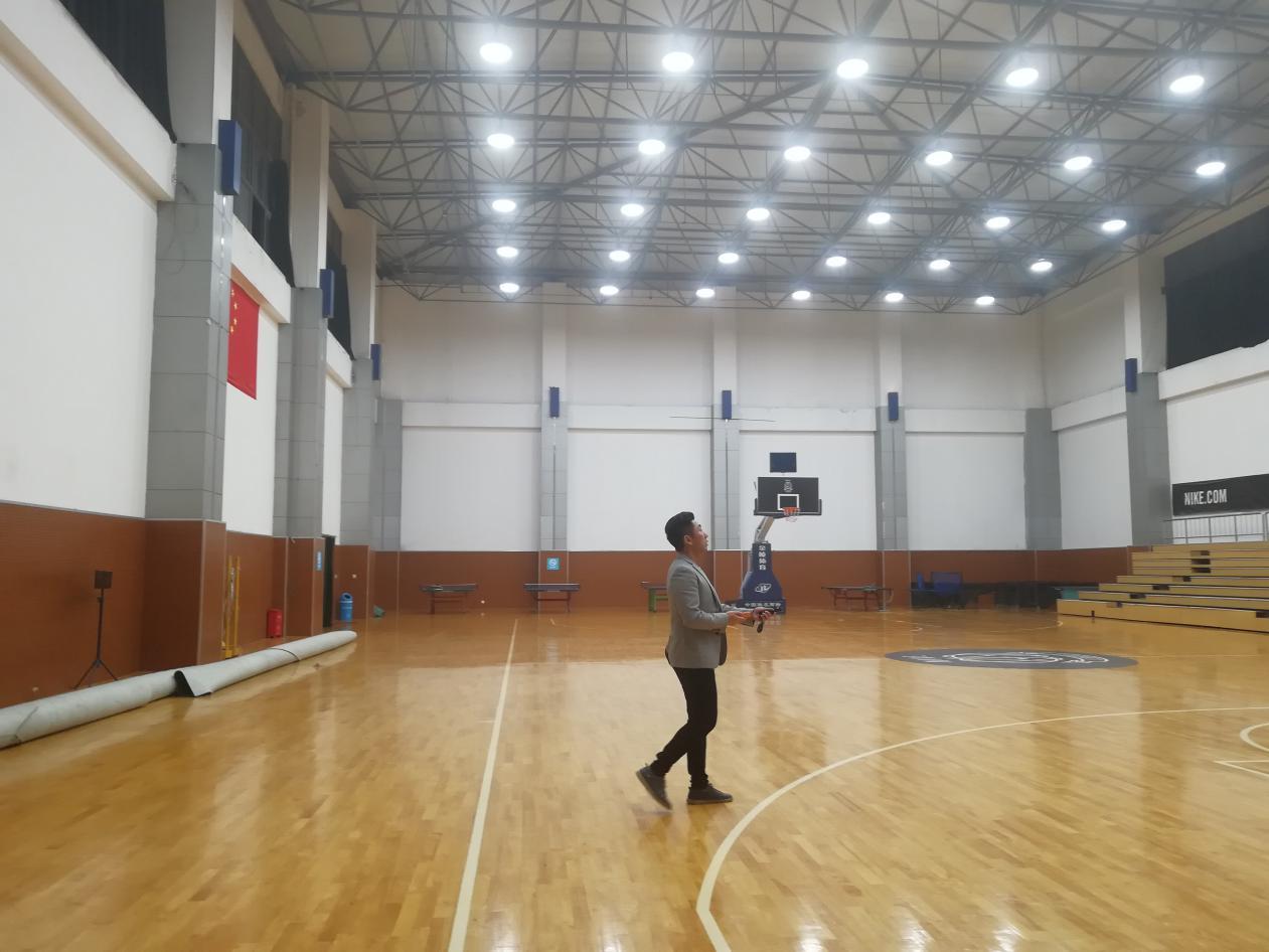 星空体育app下载:辽宁队濒临出局篮球场照明打算奈何满意总体筹划？