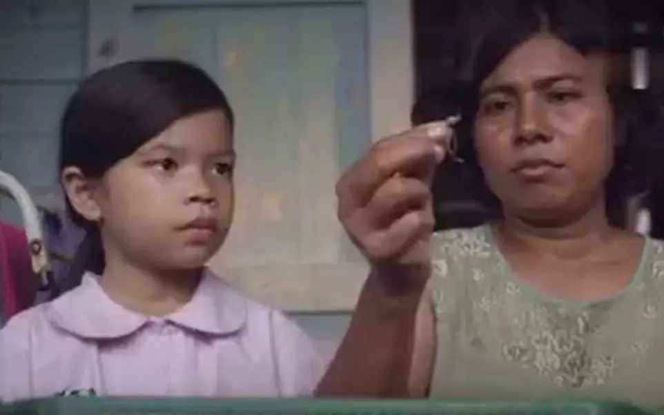 泰国神级公益短片《豆芽》讲述正确的家庭教育