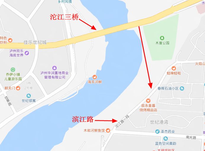 沱三桥下穿隧道通车了 但遇上车流量较多时 沱三桥往柏香林方向依然