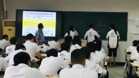 杭州第二中学东河校区电话号码_杭州二中东河宿舍图片_杭州二中东河