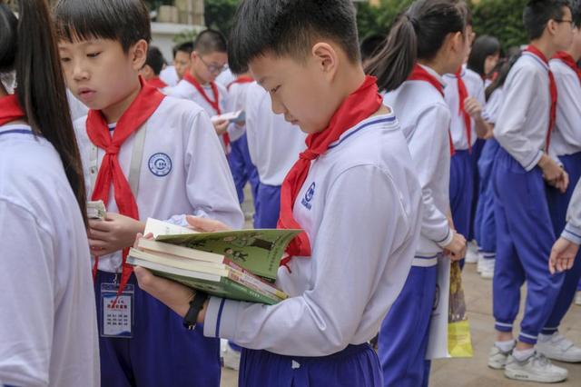 荔湾|人间四月天,读书好时节!沙面小学掀起全民阅读热潮