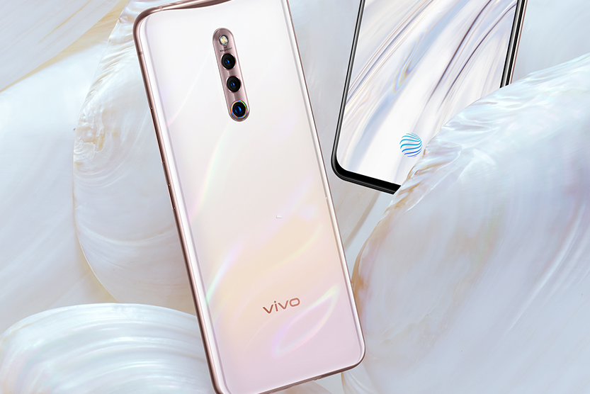 一眼万年:vivo x27 pro让你知道什么叫五彩斑斓的黑,绝美颜值引人注目