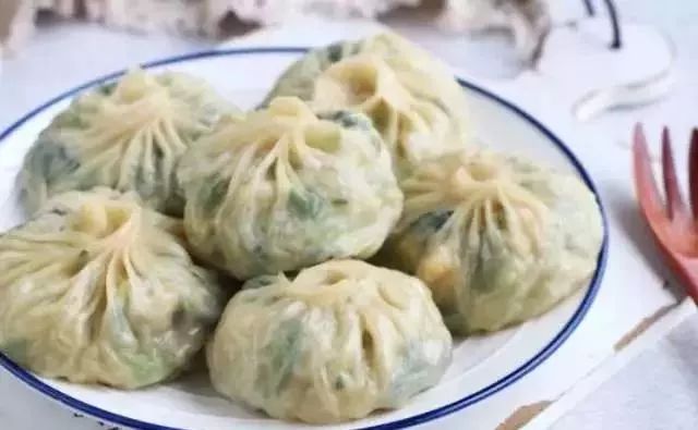 怎么发面做包子皮薄 41f6bede344546f78808465a29bdf941.jpeg