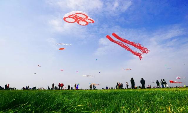 4月20日，相约第36届潍坊国际风筝会！