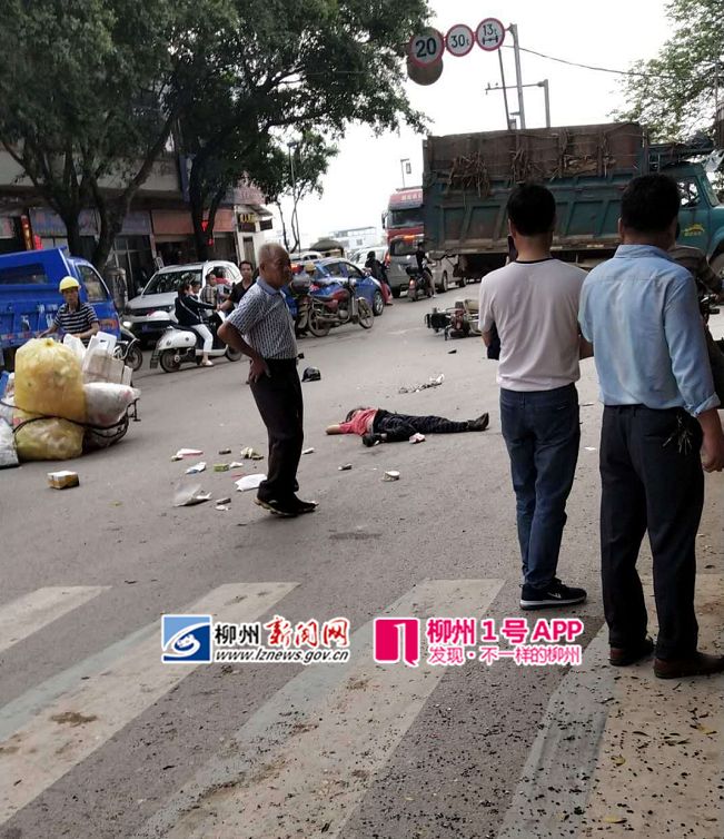 昨天广西发生两起惨烈车祸3人死亡其中两人仅17岁