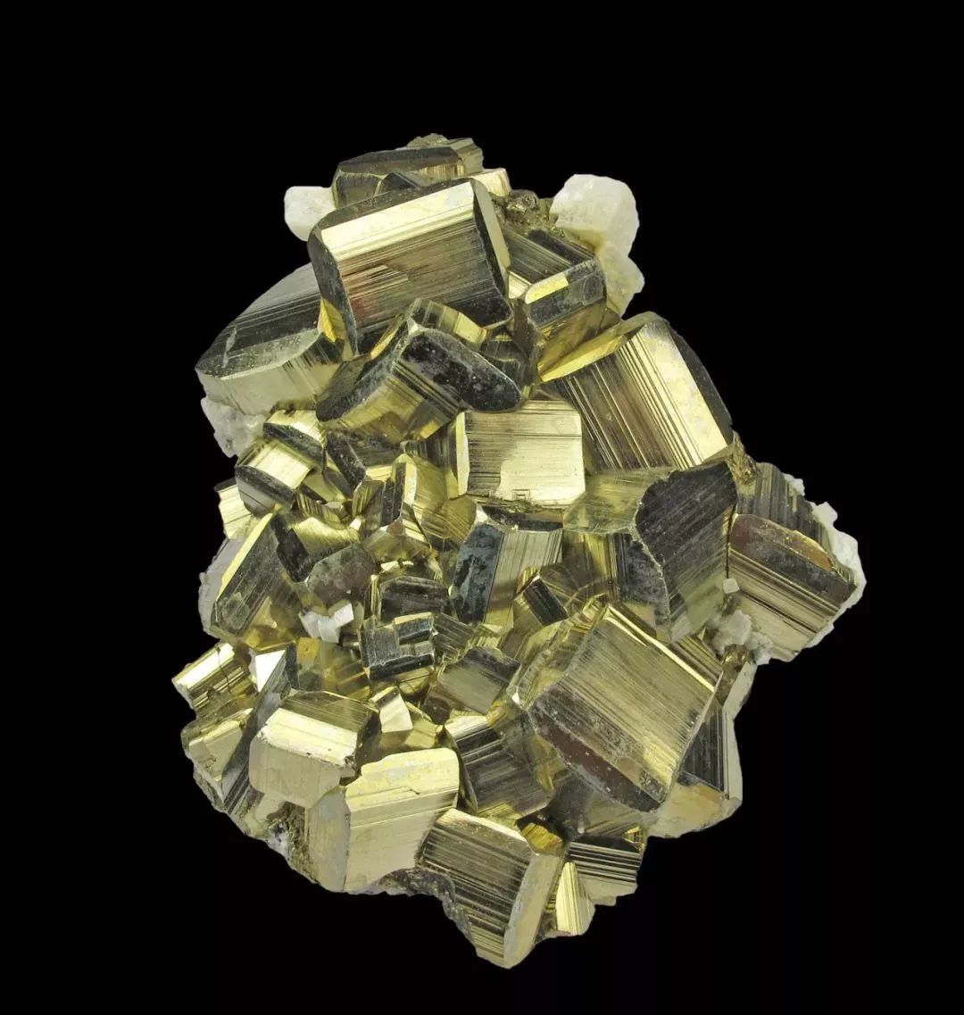 黄铁矿,方解石pyrite,calcite萤石fluorite硼铝石jeremejevite霞石