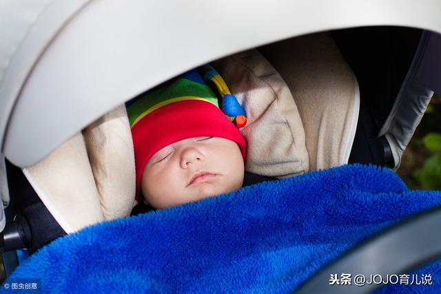                     不奶、不抱、不摇如何哄宝宝入睡？睡眠专家：循序矫正法