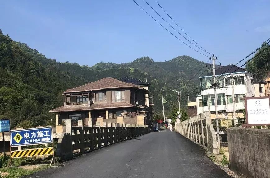 盘古村人口_保定盘古村自然公园