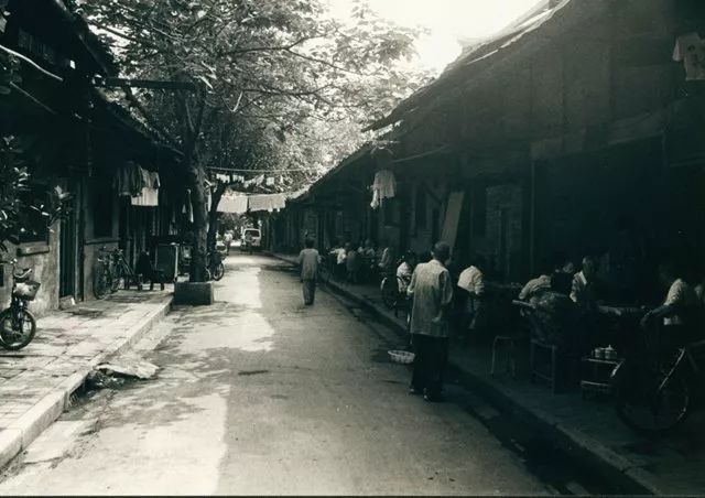 成都1年1张老照片还原100年锦官城