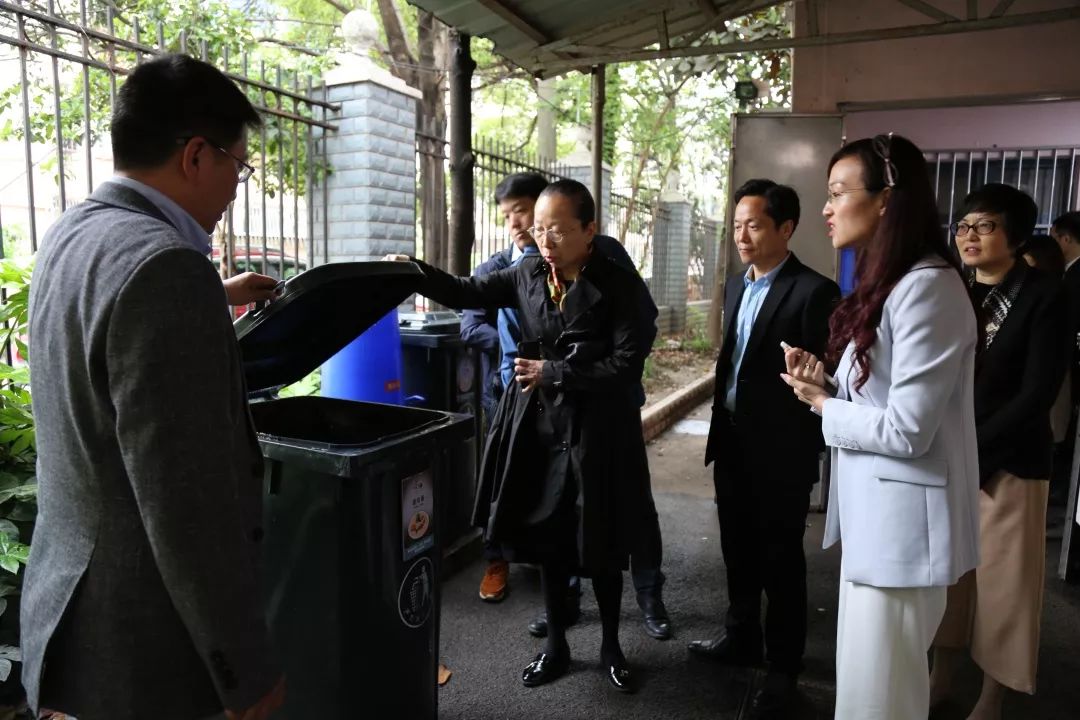 领导调研 区巡视员孙萍,副区长张伟到石泉路街道