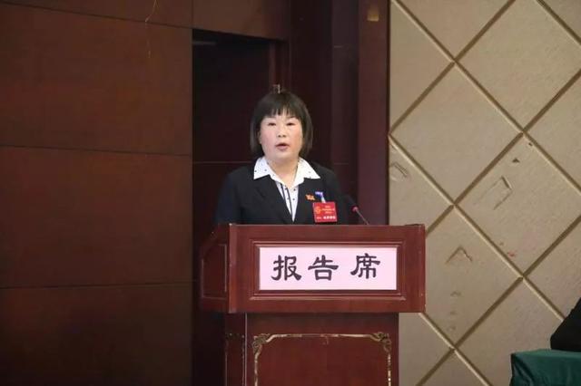 头条| 合阳县召开第三届女村官协会会员大会