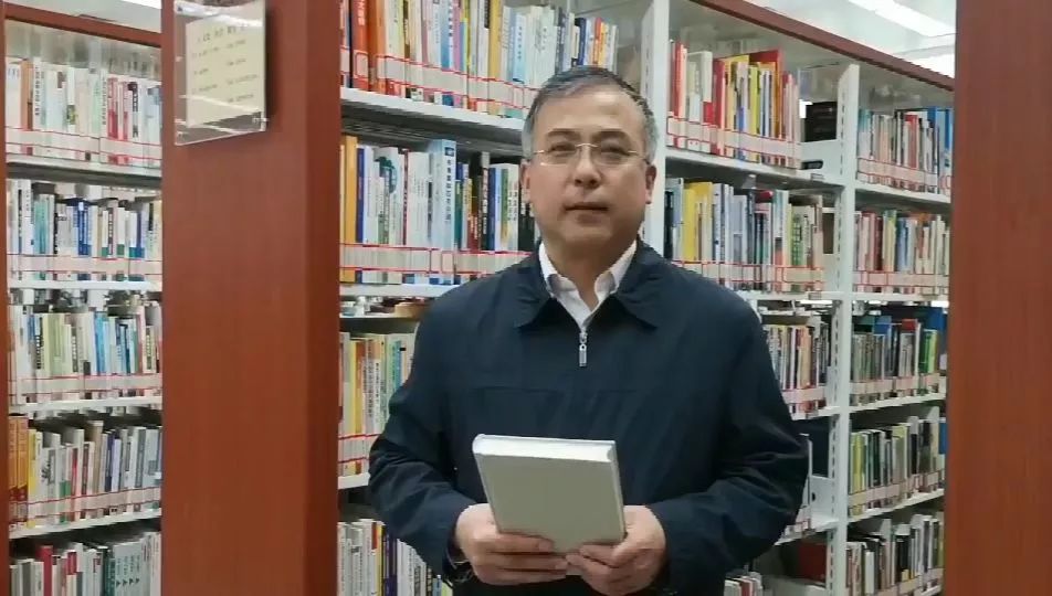 石家庄合作路小学赵宇凡:读书非得"有用"吗?什么样的书最不值得推荐?