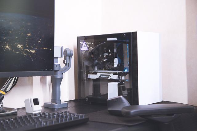 prime snowsilent 750w 纯白定制模组线 机箱 恩杰 nzxt h200i