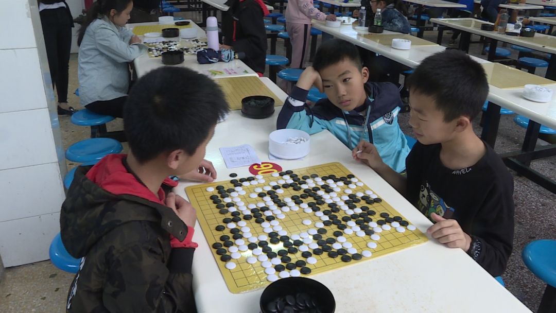 望城区第一届小学生围棋比赛举行!(附获奖名单)