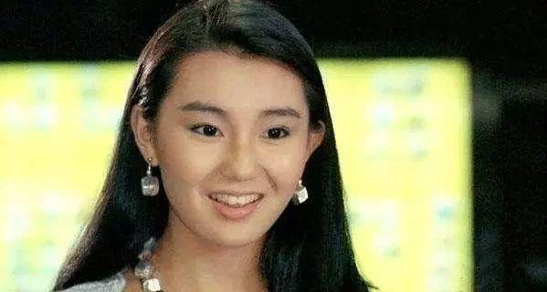54岁张曼玉“整容”脸,近照令粉丝心动,比20岁时还要美了! 澳门威尼斯人官网