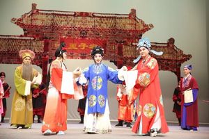 内容包括"开幕式暨天门民歌传唱会","花鼓戏精品展演","天门市非物质