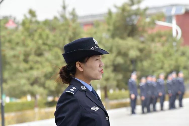 法警风采之三 | 法警队伍"领头雁" 训练场上"排头兵"