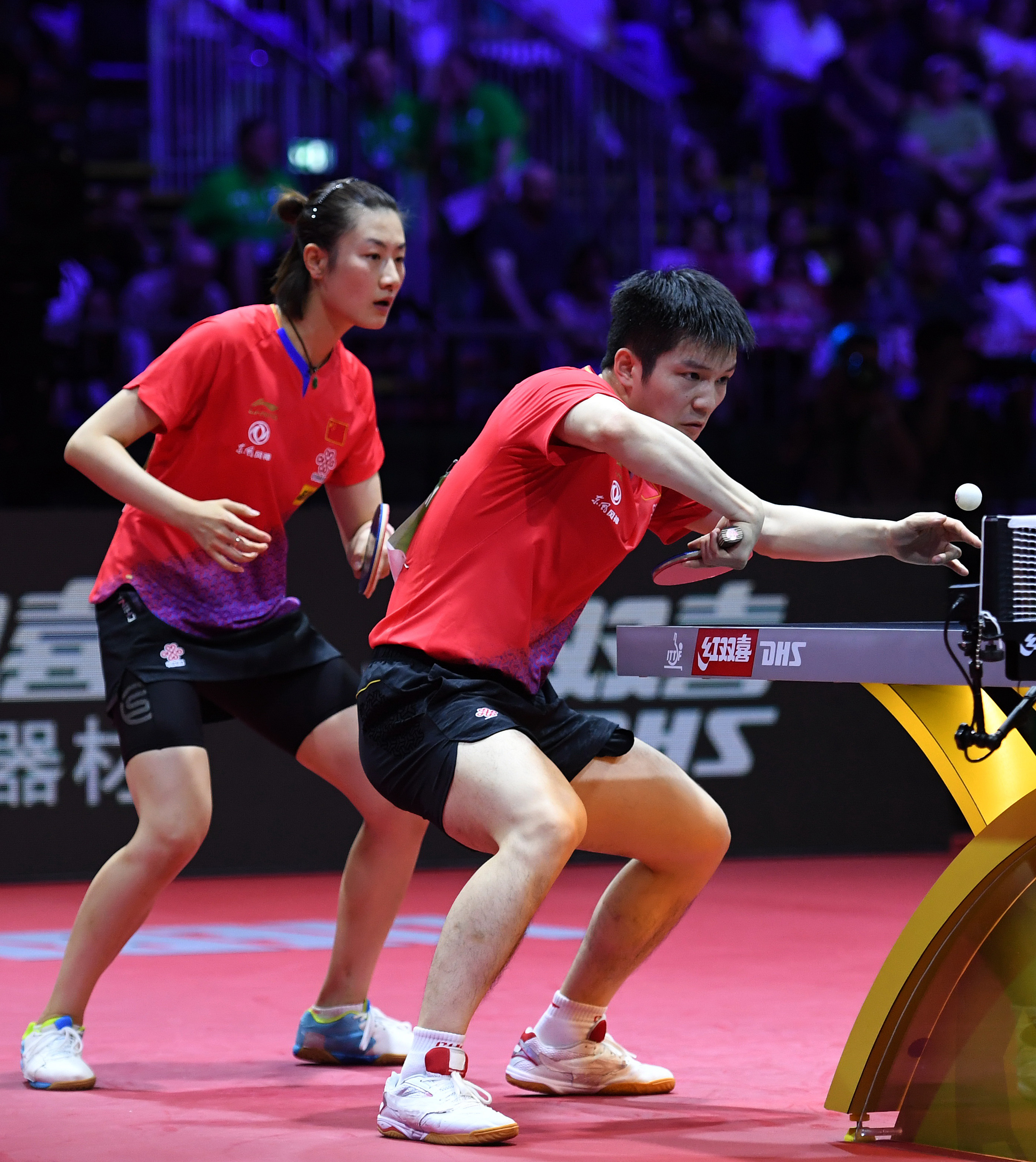 央视直播23日乒乓球混双半决赛与单打，许昕刘诗雯力争晋级决赛
