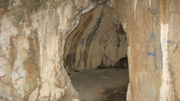 在雅典，寻找苏格拉底