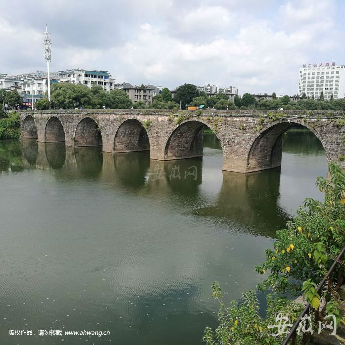 屯溪明代镇海桥将迎来修缮恢复古貌改为人行桥