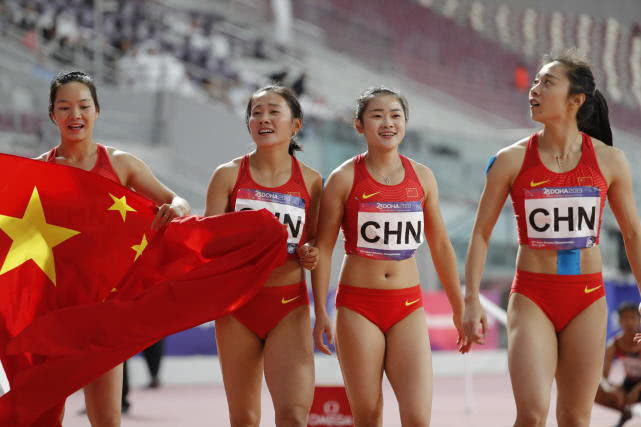 田径亚锦赛中国女子接力夺冠创今年世界最佳 男队犯规被取消成绩