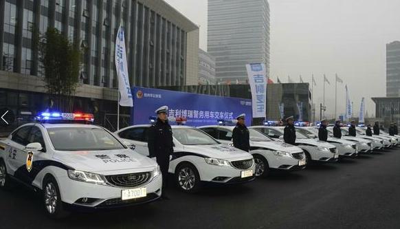 中国警车“大换血”，清一色国产车，简直不要太霸气！