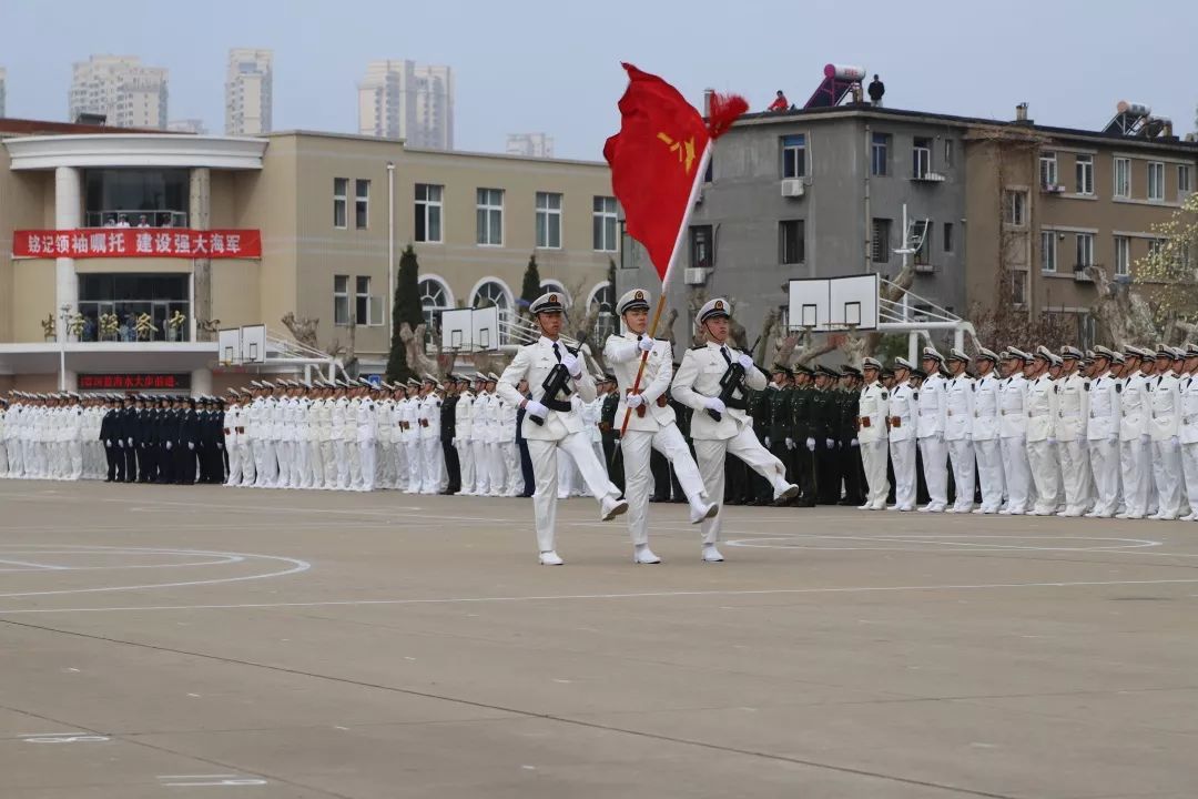 67大连请祖国检阅致敬中国海军