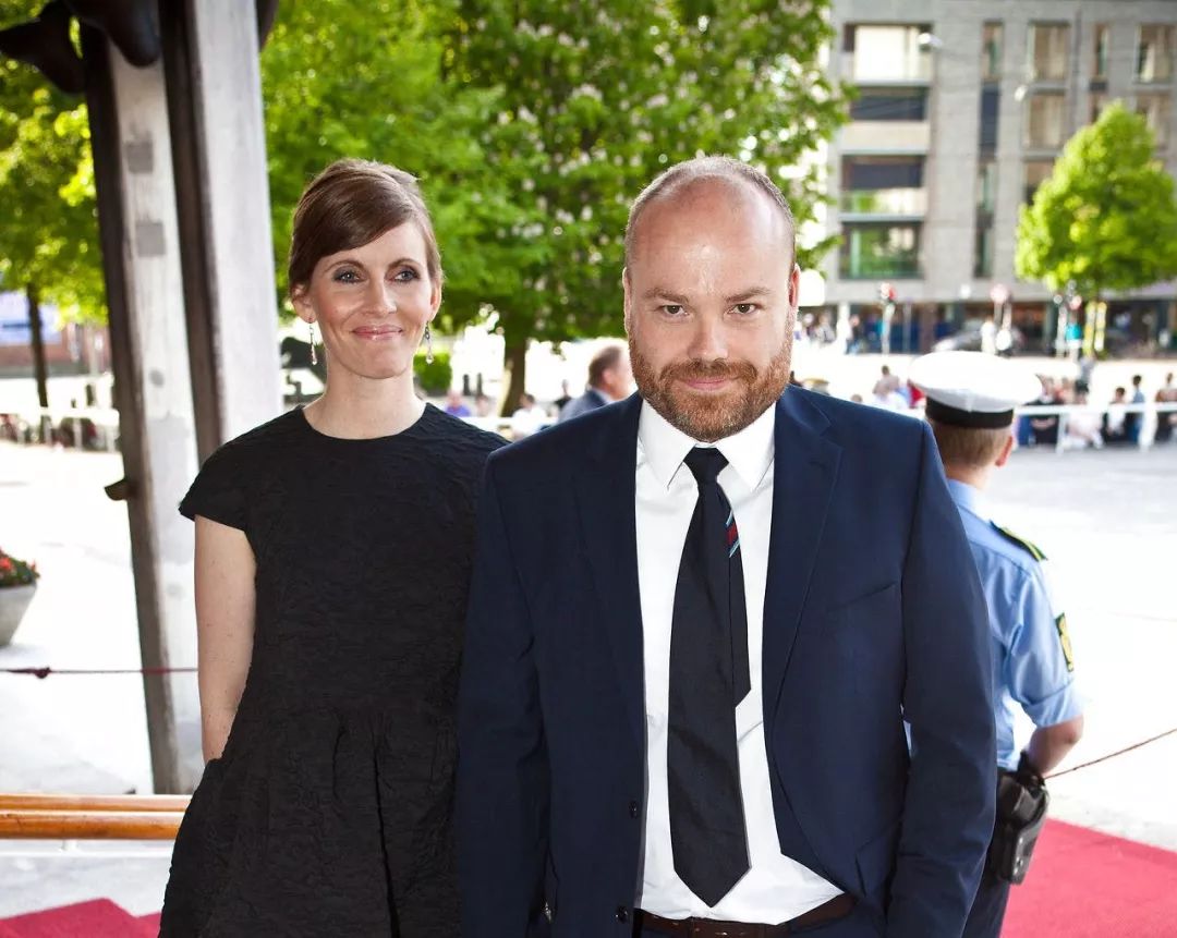 痛心!丹麦首富4个孩子3个丧生斯里兰卡恐袭.身