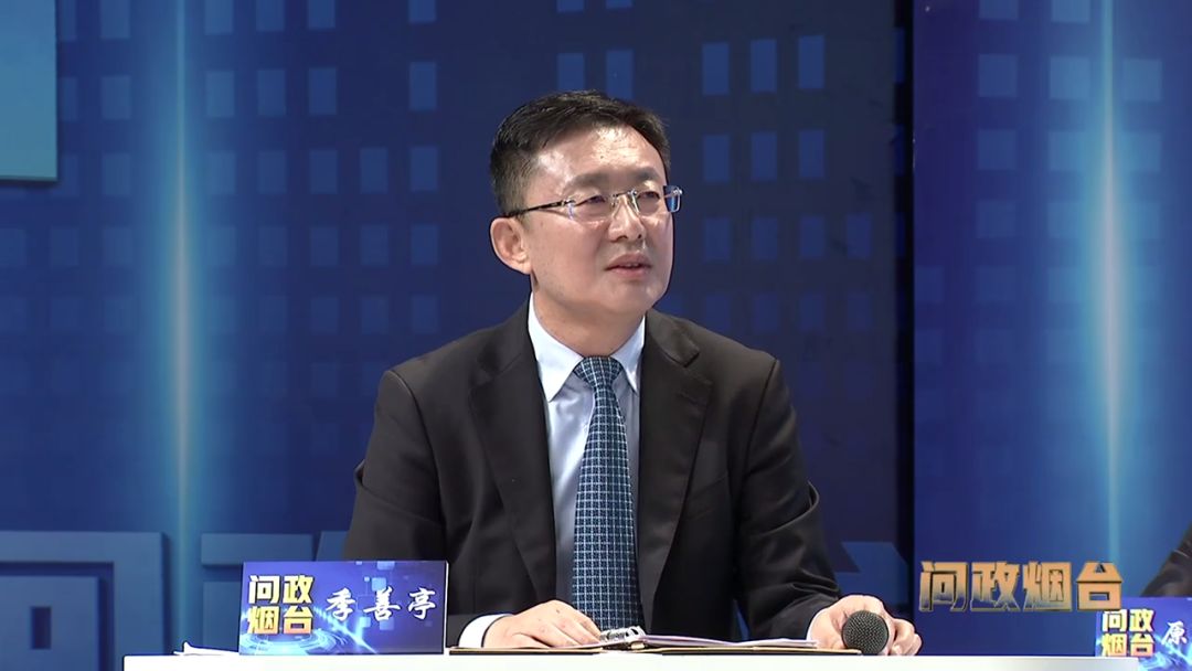 烟台这个楼盘烂尾十年,住建局长鞠躬道歉!