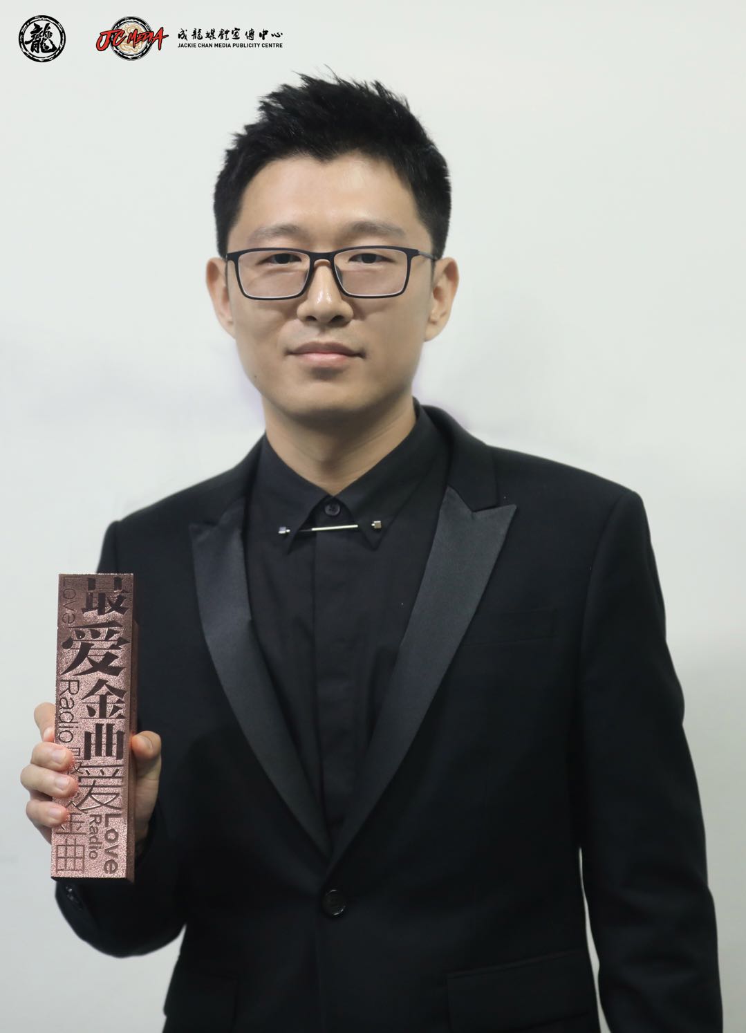 成龙新专辑制作人赵佳霖打造《说到做到》 众星演绎振奋上线 mg百家乐网站大全
