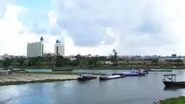 广西东兴有多少人口_广西环江东兴汽车站(3)