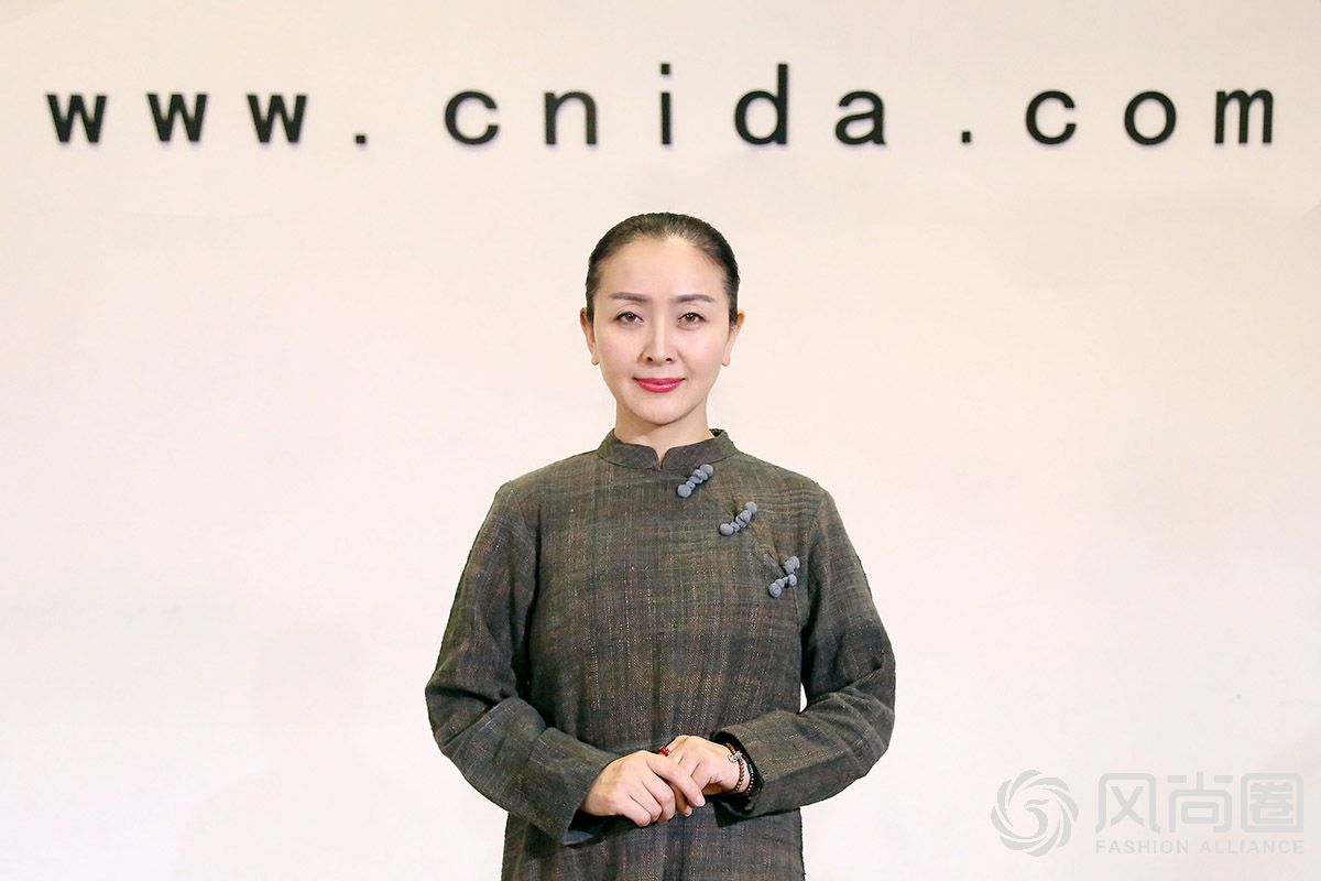 风尚圈分享银行服务礼仪培训