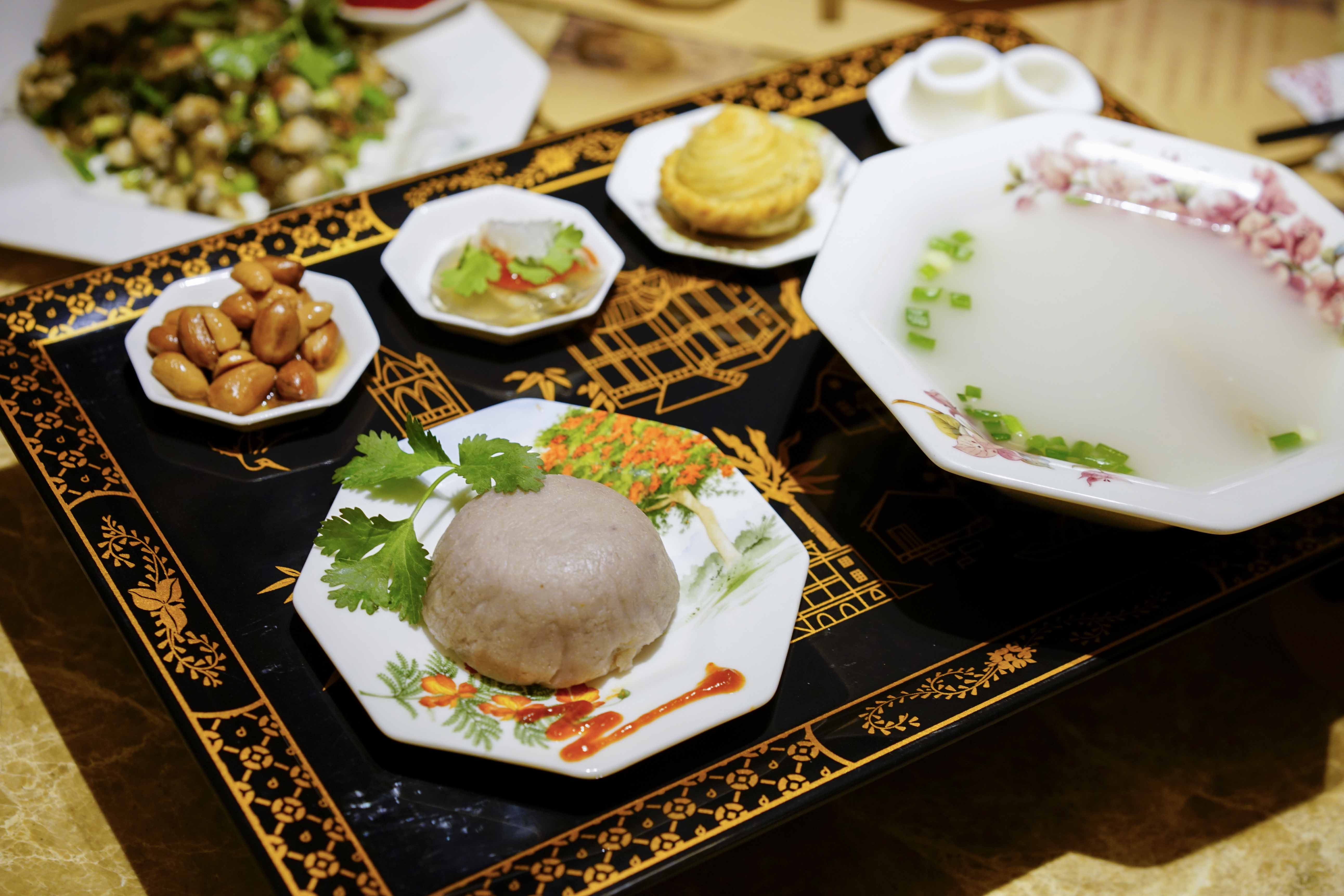 佛跳墙的汤可以配什么 2c5d258221bf4eb5ba8eccd13521f2c2.jpeg