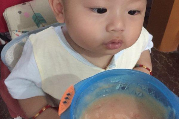                     十孩九积食，儿科医生强调：孩子积食反复？煮碗水，消食又养脾