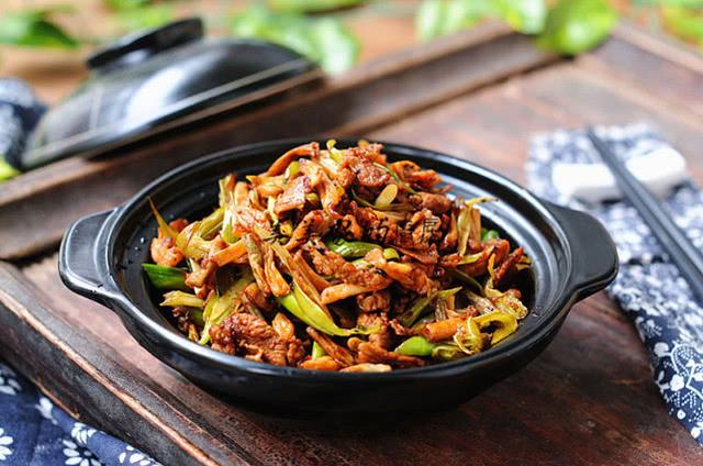 这菜号称“饭扫光”,我家每周最少3次,桌上有它,孩子从不挑食 99真人网上娱乐平台