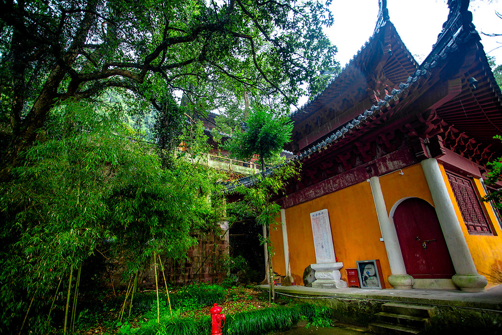 中国有名寺院方丈一览表 b603fe662852488ab6f53bc90252f2cb.jpeg