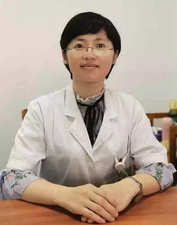 美女中医师这样治病,让我对中医疗法更加崇拜!