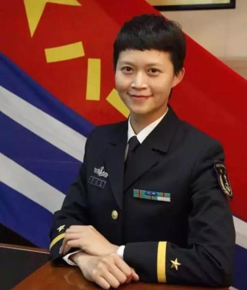 35岁也能参军入伍吗?她35岁不仅进入了部队,还当了舰长! 沙龙365真人娱乐