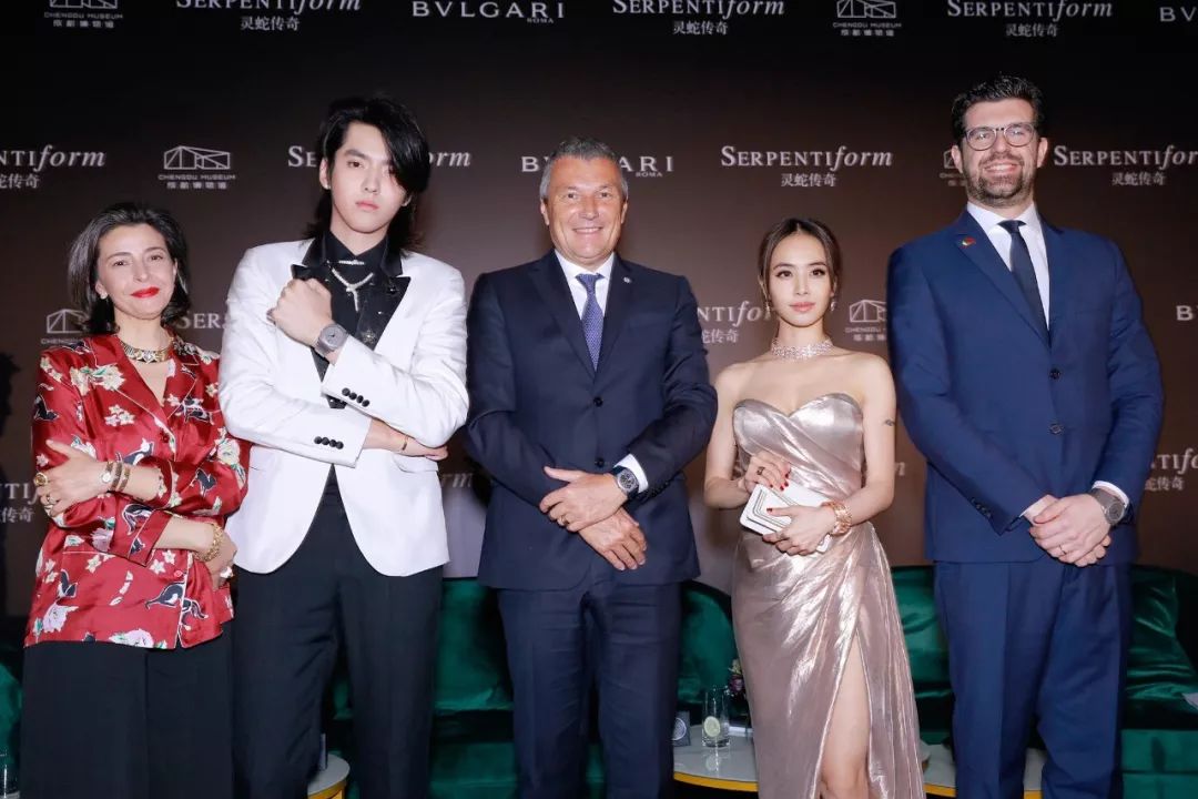 �������ɶ����͹ۡ��ߡ��ֳ�,��ϲ�����˶�����