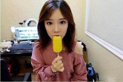 LOL最污的游戏女主播,第一名你猜得到没?