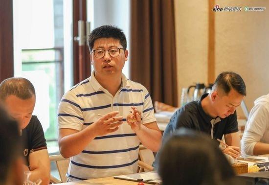 滨江人口导入_芜湖滨江公园(2)