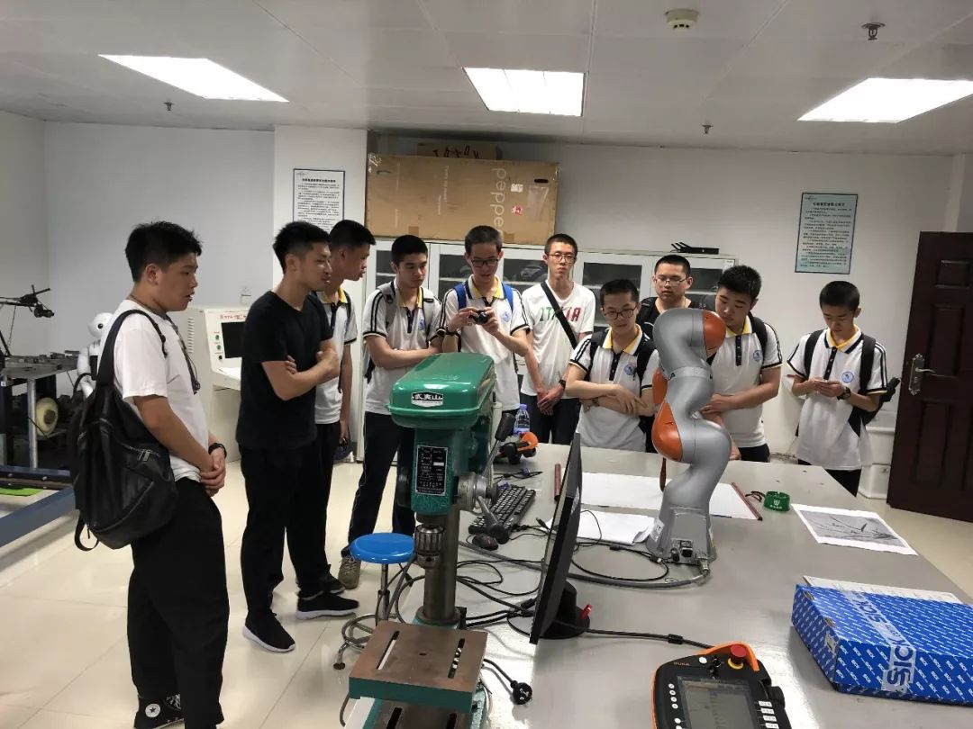研学职业生涯体验系列报道一:职业生涯初设计赴日冲压模具招聘体验图片