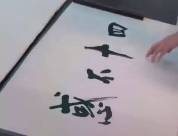 怎么变成一个有爱的人 3de4907875e245ceb7a154730088f7f1.jpeg