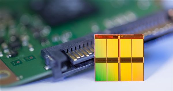 三大闪存厂商集体使坏:SSD价格即将逆转 澳博888