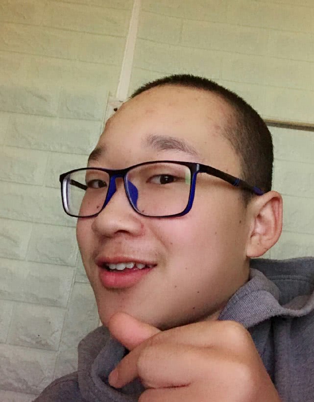 曾经的网红郭乐乐去哪了现在过得怎么样答案是直播王者荣耀