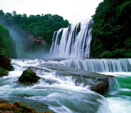 黄果树风景名胜区为国家5a景区,国家风景名胜区,以黄果树大瀑布为中心