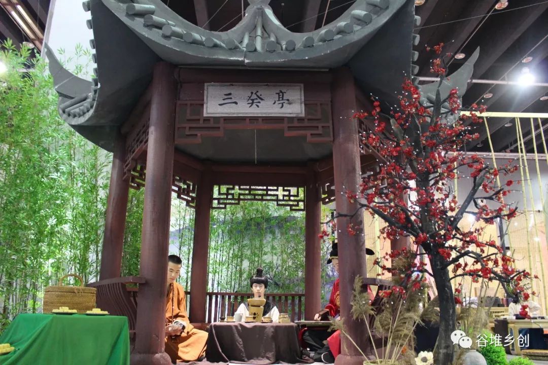 陆羽还在湖州亲自设计,施工,在乌程杼山山麓妙喜寺旁创建了茶亭,因该