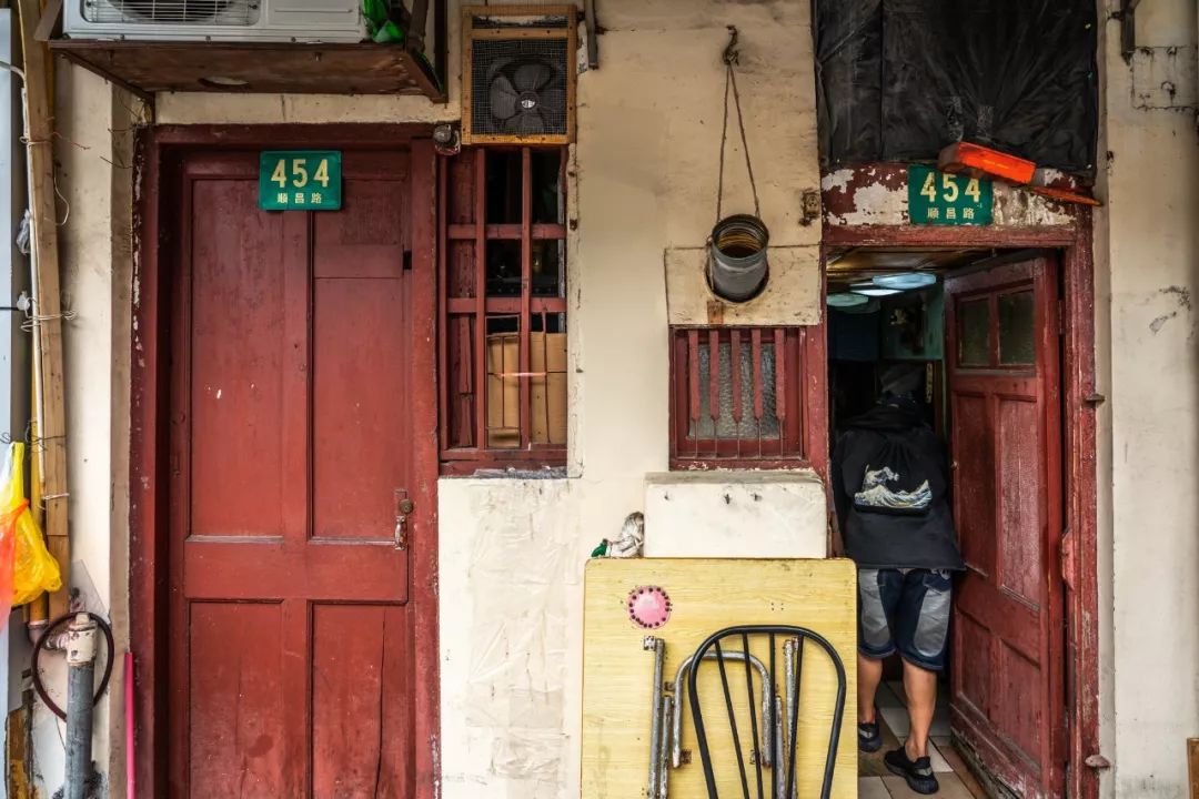 上海阿姨爷叔的自家食堂老卢湾顺昌路的小店靠门牌号才能吃到